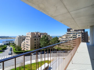 Apartamento T3 para Venda em Aldoar, Foz do Douro e Nevogilde