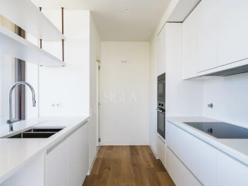 Apartamento T3 para Venda em Aldoar, Foz do Douro e Nevogilde