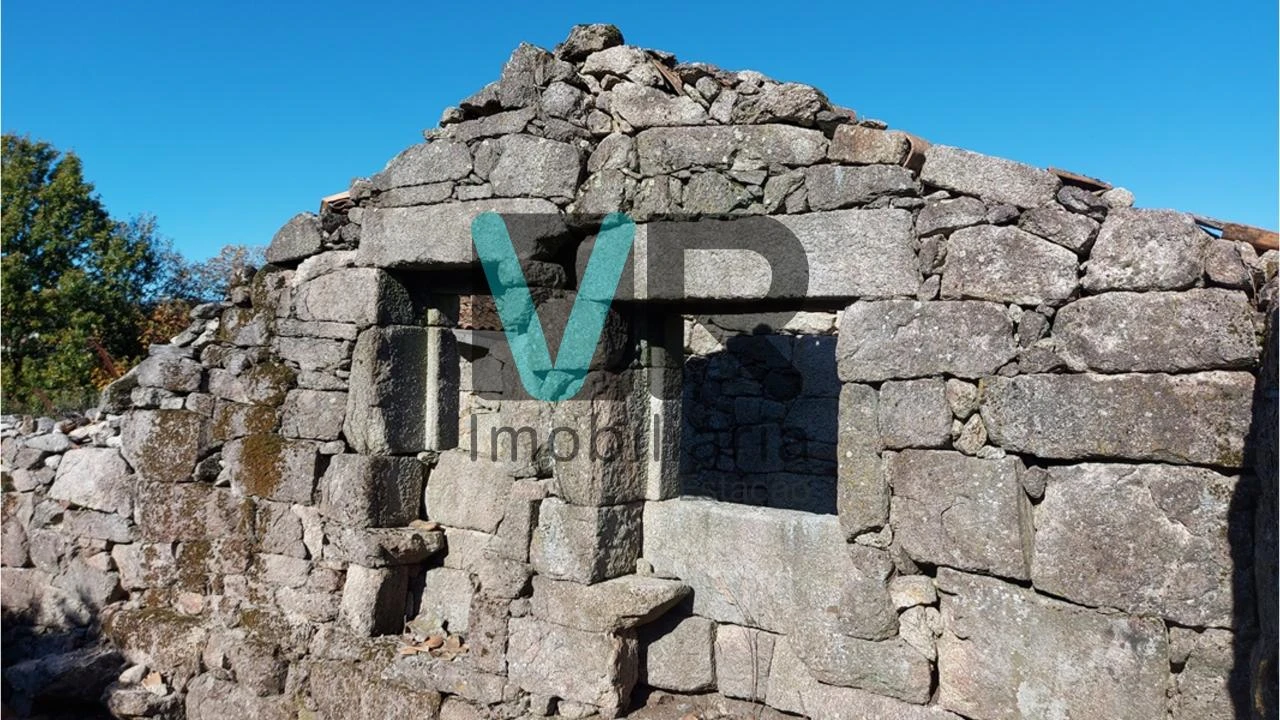 Moradia T3 para Venda em Ruivães e Campos Foto 12