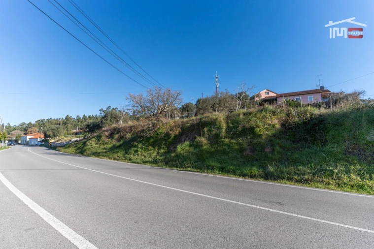 Terreno P/ Prédio para Venda em Atouguia Foto 4