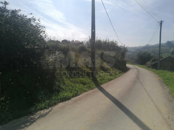 Terreno para Venda em Alhandra, São João dos Montes e Calhandriz Foto 1