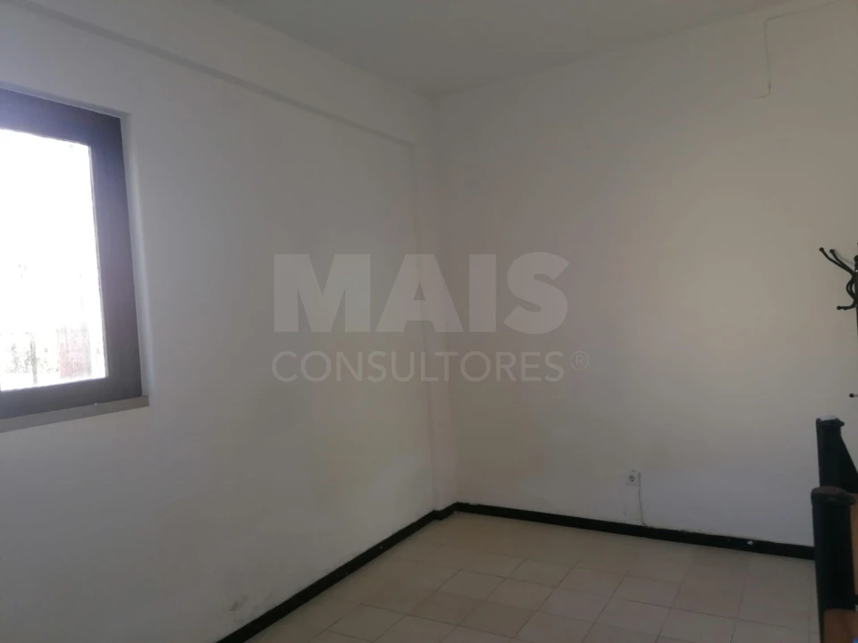 Loja para Venda em Cadaval e Pêro Moniz Foto 9