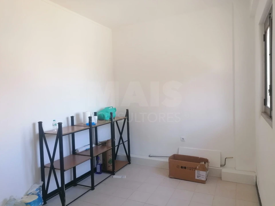 Loja para Venda em Cadaval e Pêro Moniz Foto 8