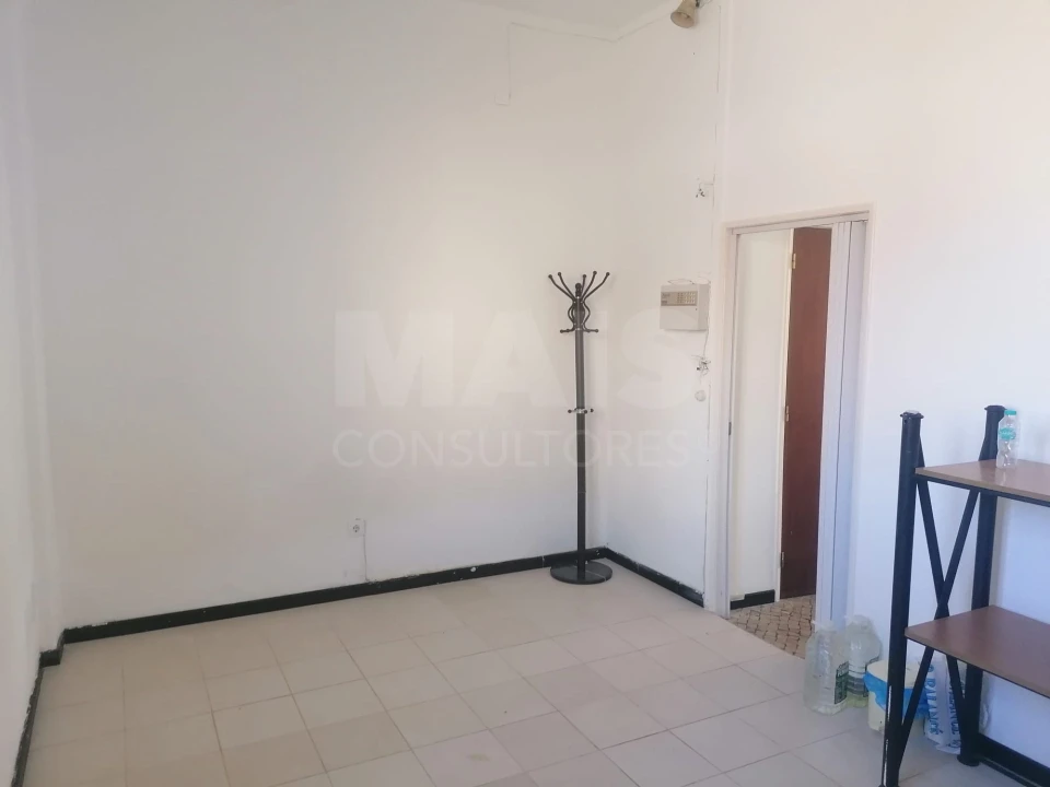 Loja para Venda em Cadaval e Pêro Moniz Foto 10