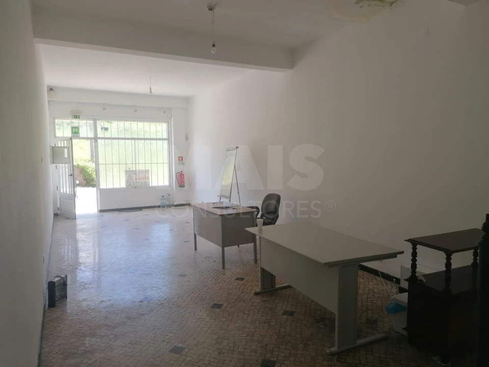 Loja para Venda em Cadaval e Pêro Moniz Foto 6