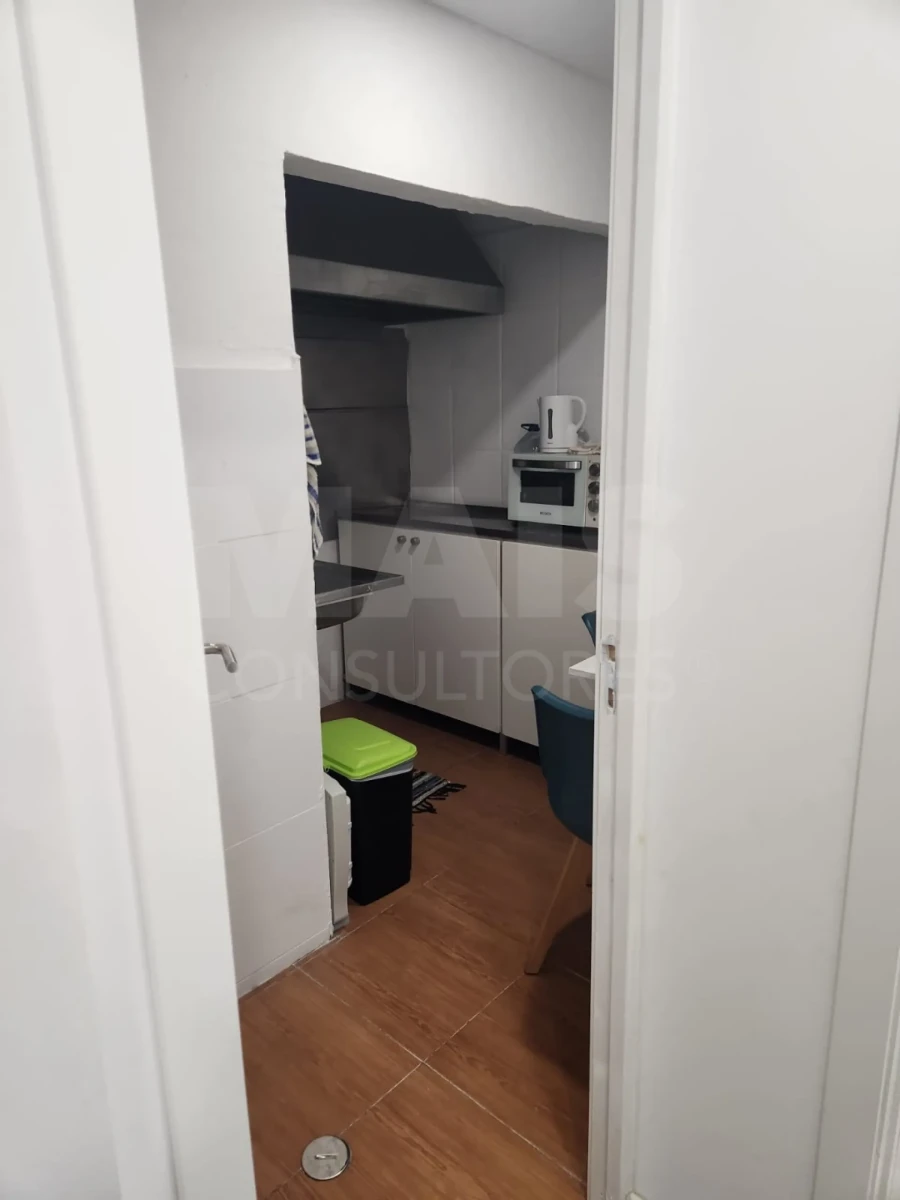 Loja para Venda em Queluz e Belas