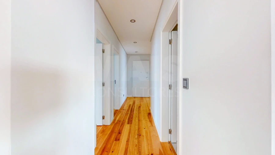 Apartamento T4 para Venda em Cascais e Estoril Foto 12
