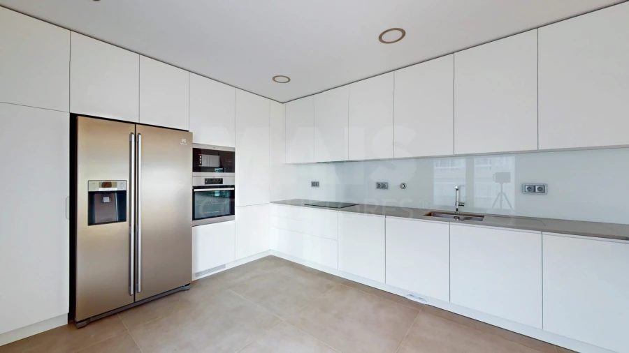 Apartamento T4 para Venda em Cascais e Estoril Foto 10