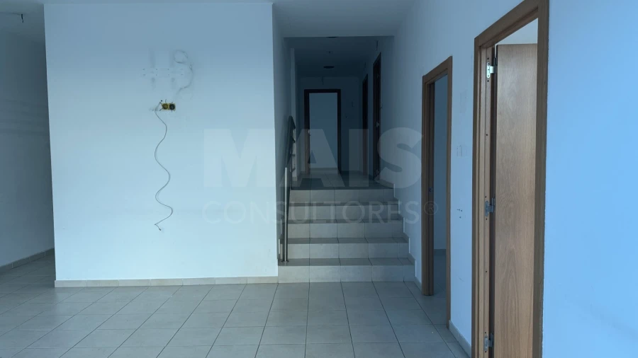 Loja para Venda em Odivelas Foto 4