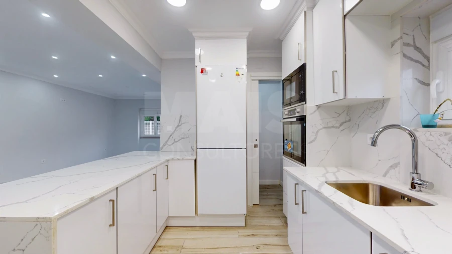 Moradia T3 para Venda em Ramada e Caneças Foto 4