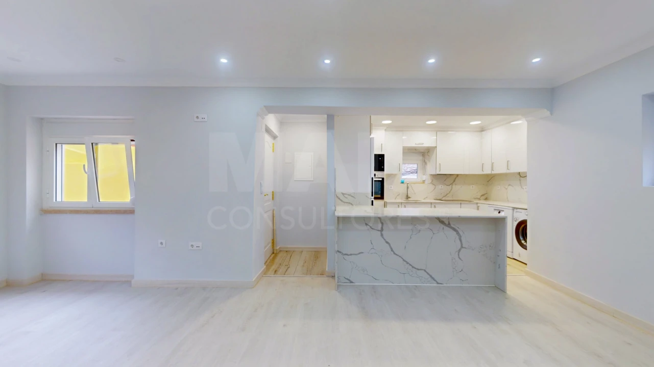 Moradia T3 para Venda em Ramada e Caneças Foto 8