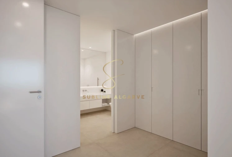 Moradia T4 para Venda em Lagos (São Sebastião e Santa Maria) Foto 12