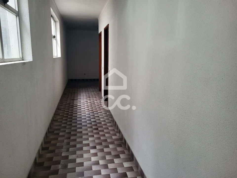 Escritório para Arrendamento em Oliveira, São Paio e São Sebastião Foto 5