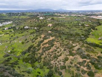 Terreno para Venda em Lagos (São Sebastião e Santa Maria)