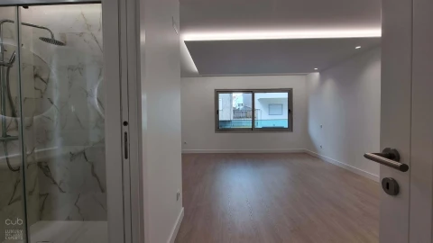 Apartamento T3 para Venda em Costa da Caparica