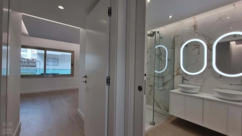 Apartamento T3 para Venda em Costa da Caparica