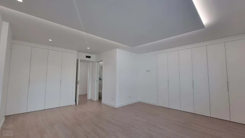 Apartamento T3 para Venda em Costa da Caparica