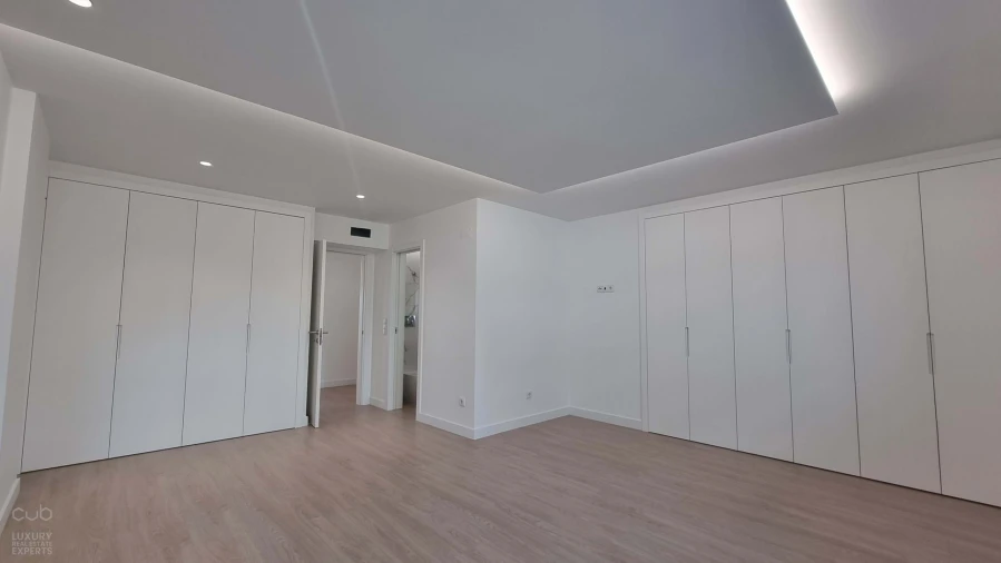 Apartamento T3 para Venda em Costa da Caparica Foto 21