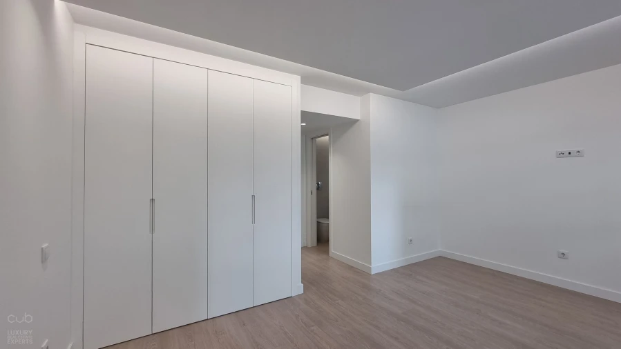 Apartamento T3 para Venda em Costa da Caparica Foto 23