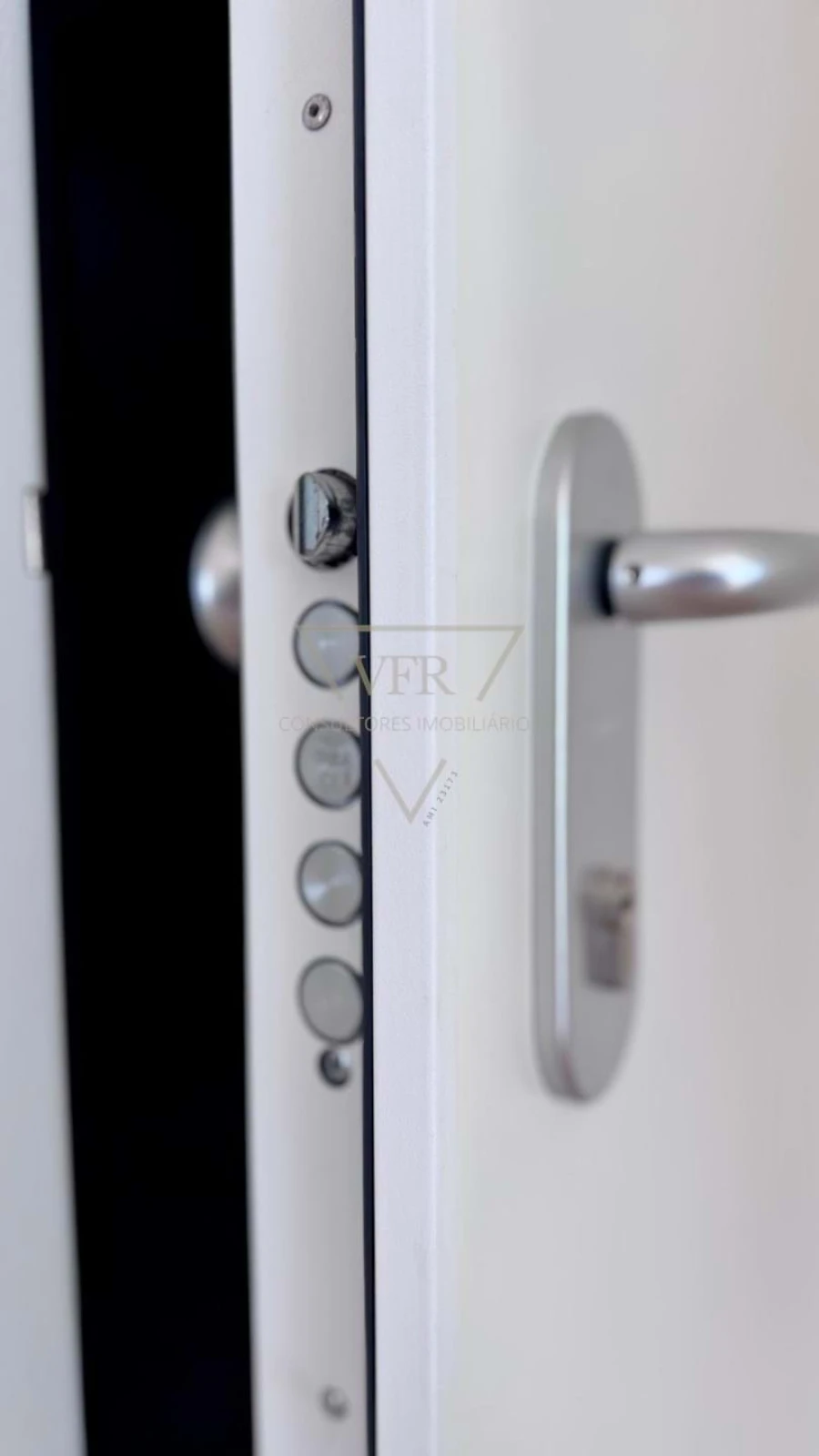 Apartamento T1 para Venda em Santo António Foto 23