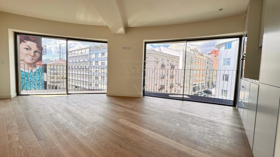 Apartamento T1 para Venda em Santo António Foto 15