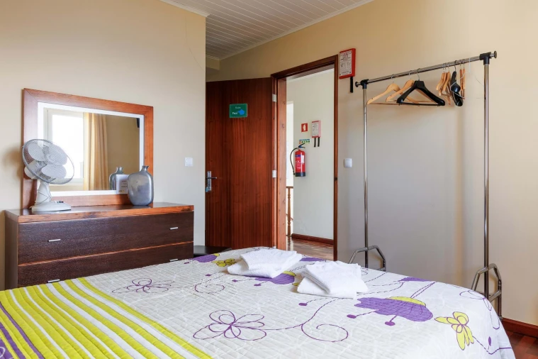 Moradia T7 para Venda em Ponta Garça Foto 21