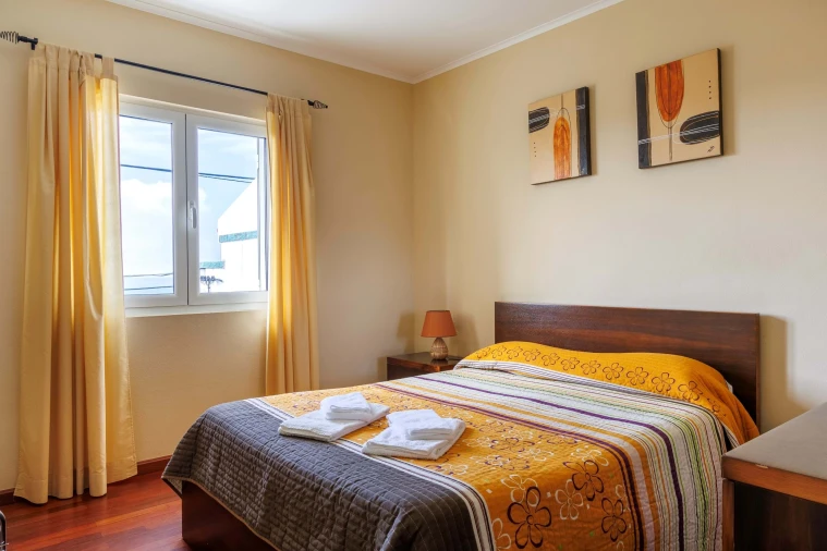 Moradia T7 para Venda em Ponta Garça Foto 2