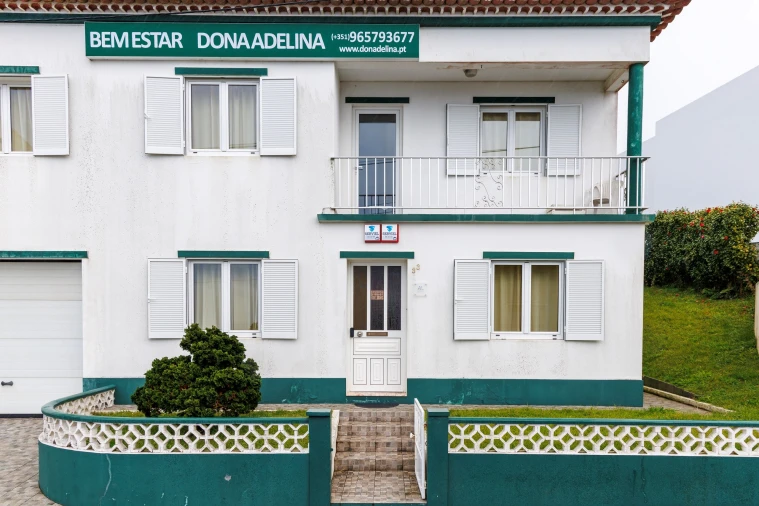 Moradia T7 para Venda em Ponta Garça Foto 6