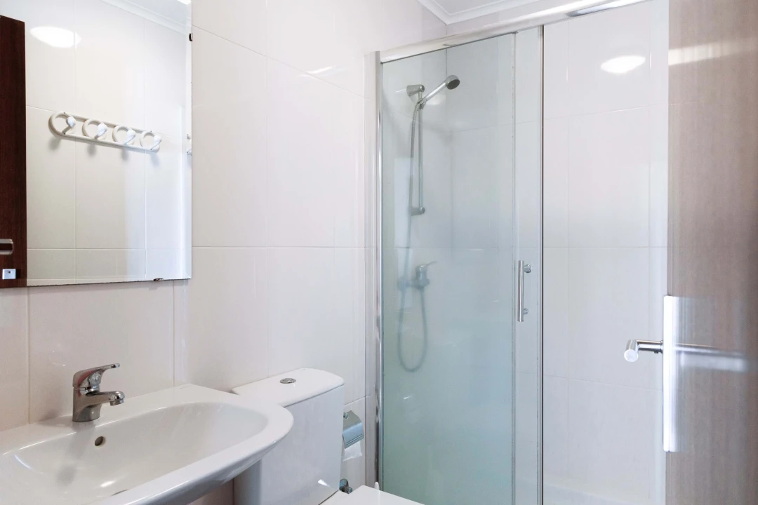 Moradia T7 para Venda em Ponta Garça Foto 29