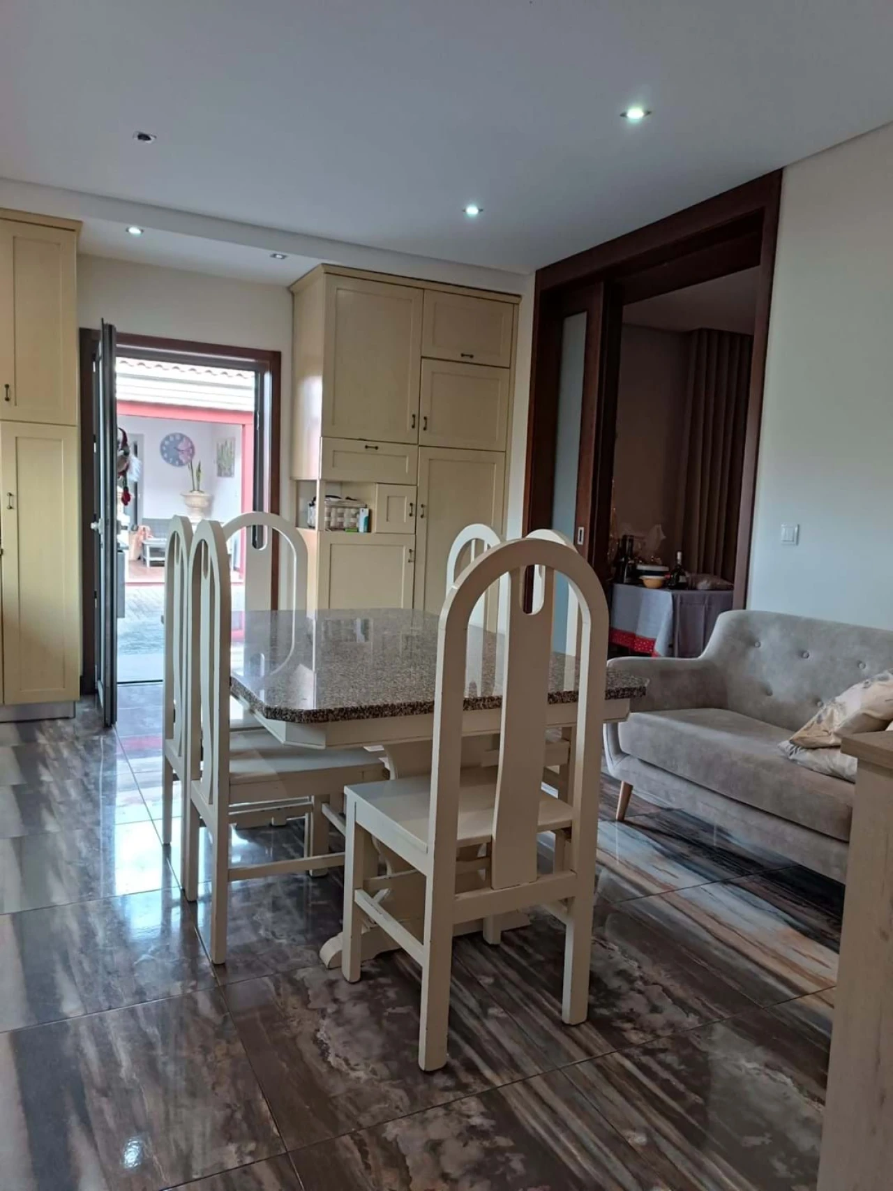 Moradia T5 para Venda em Ovar, São João, Arada e São Vicente de Pereira Jusã Foto 11