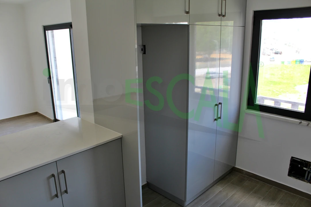 Apartamento T2 para Venda em Arruda dos Vinhos Foto 4