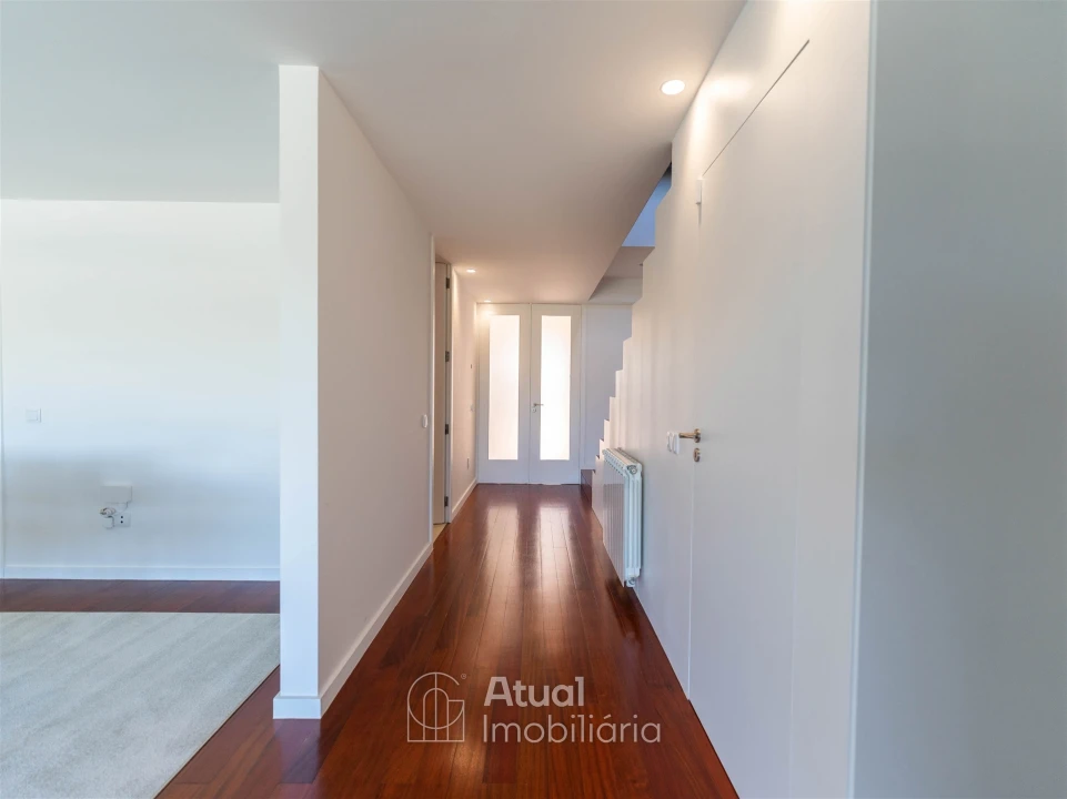 Moradia T3 para Venda em Caldas de Vizela (São Miguel e São João) Foto 7