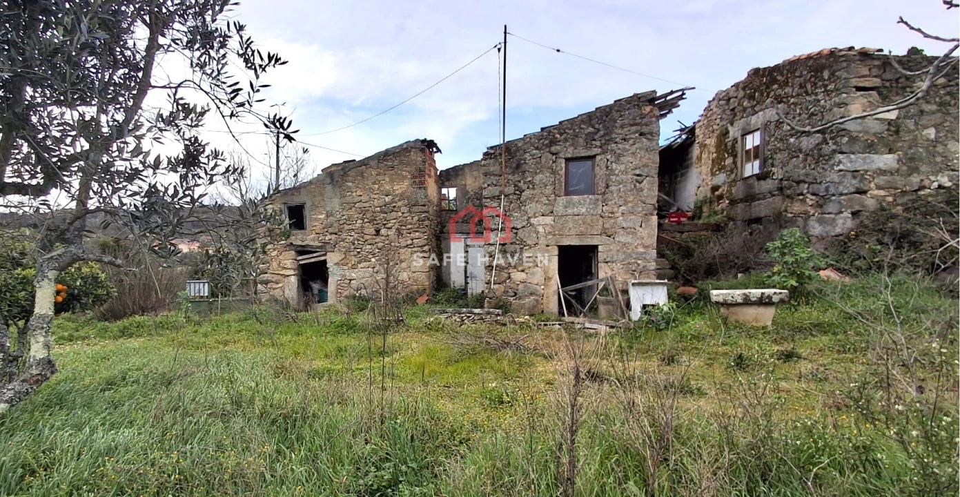 Moradia T0 para Venda em Santiago de Cassurrães e Póvoa de Cervães Foto 4