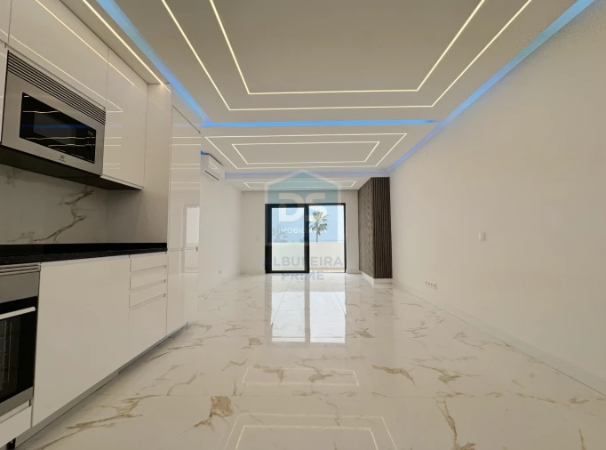 Apartamento T2 para Venda em Quarteira Foto 8