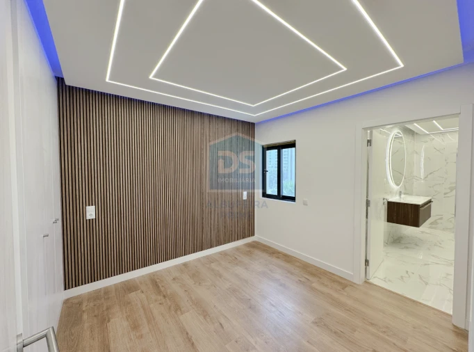 Apartamento T2 para Venda em Quarteira Foto 30