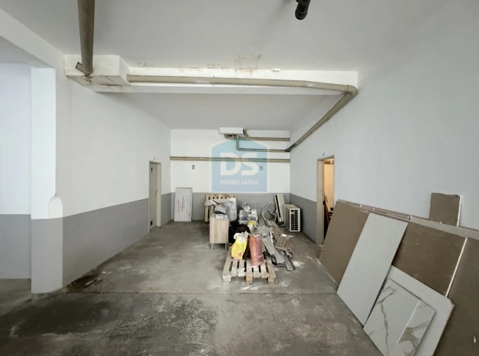 Apartamento T2 para Venda em Quarteira Foto 48