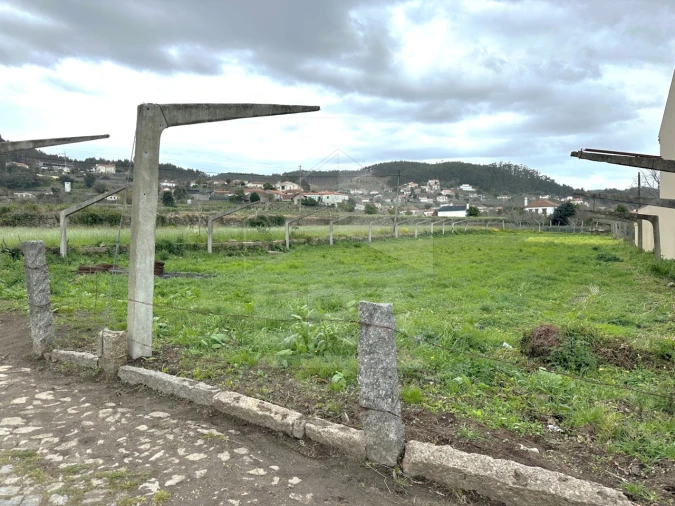 Terreno para Venda em Palmeira de Faro e Curvos Foto 8