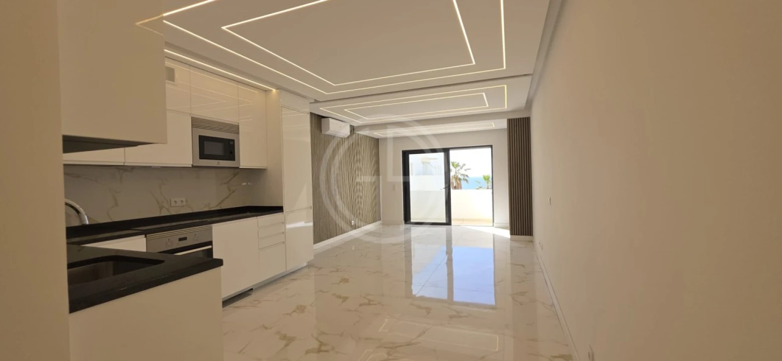 Apartamento T2 para Venda em Quarteira Foto 2