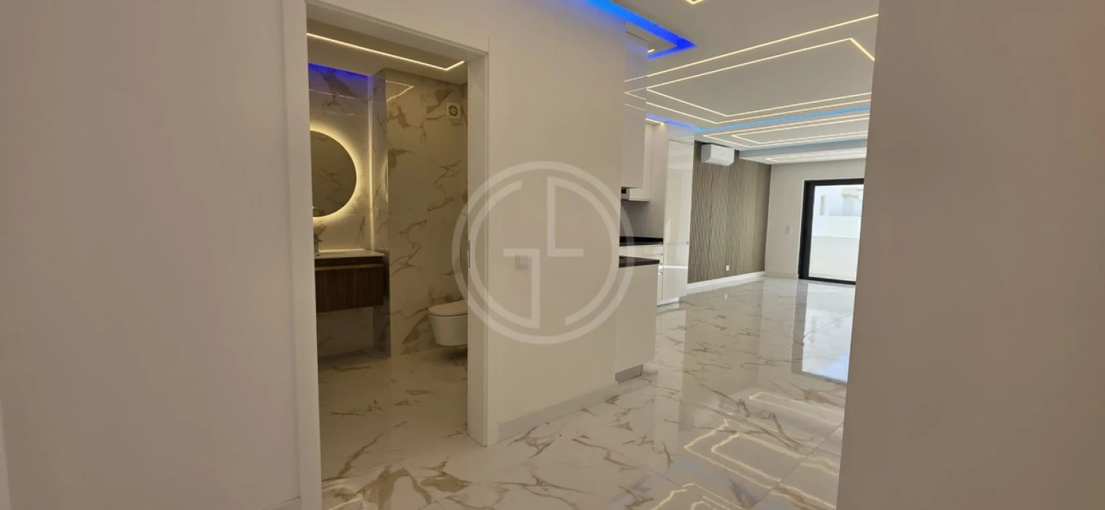 Apartamento T2 para Venda em Quarteira Foto 14