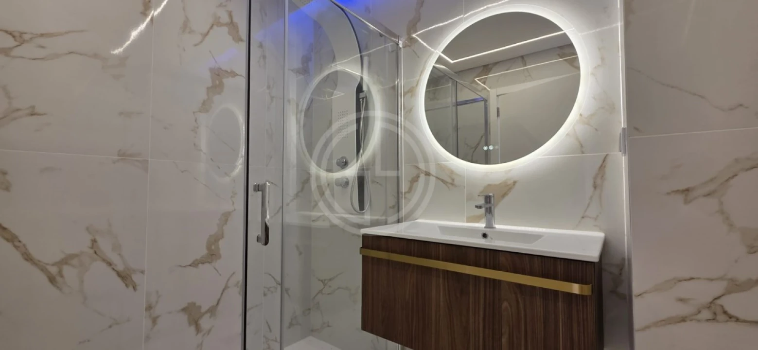 Apartamento T2 para Venda em Quarteira Foto 21