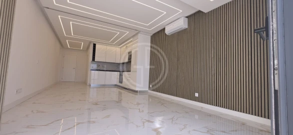 Apartamento T2 para Venda em Quarteira
