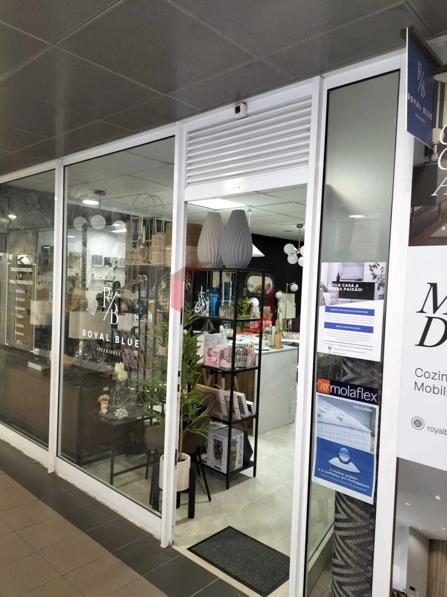 Loja para Venda em Gondomar (São Cosme), Valbom e Jovim Foto 10