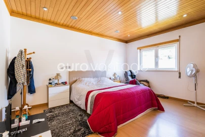 Moradia T4 para Venda em Maceira