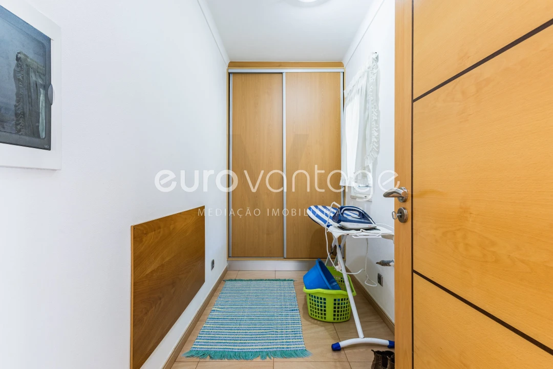 Moradia T4 para Venda em Maceira Foto 12