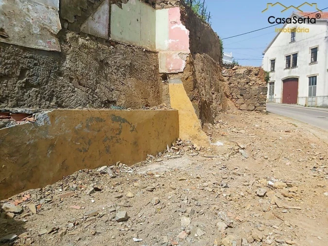 Moradia T0 para Venda em Sertã Foto 3