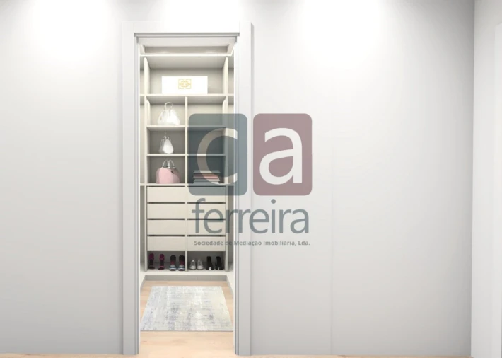 Apartamento T4 para Venda em Almeirim Foto 11