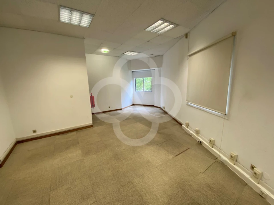 Escritório para Venda em Avenidas Novas Foto 12