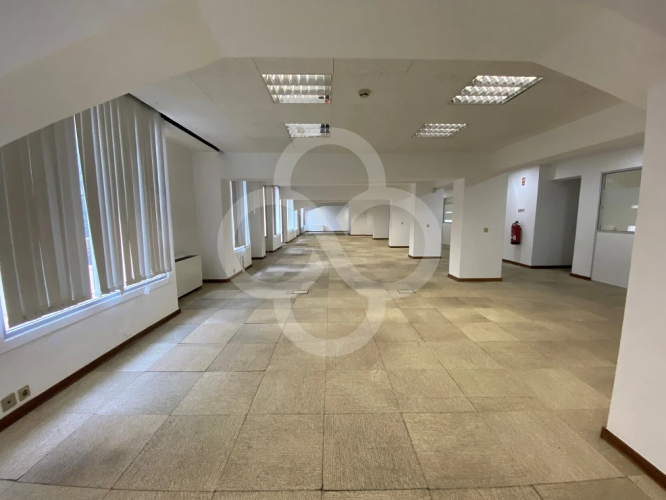 Escritório para Venda em Avenidas Novas Foto 1