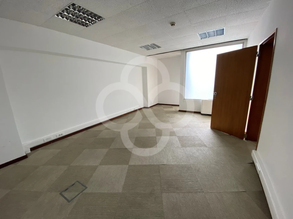 Escritório para Venda em Avenidas Novas Foto 25