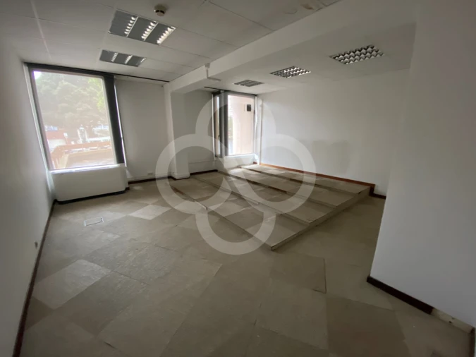 Escritório para Venda em Avenidas Novas Foto 28